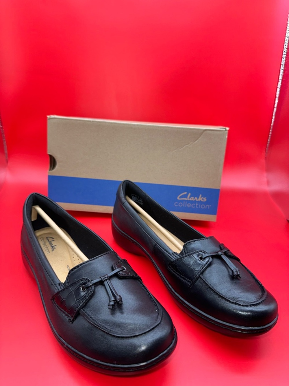 Clarks Women’s Black Leather Tassel Moccasin Flats